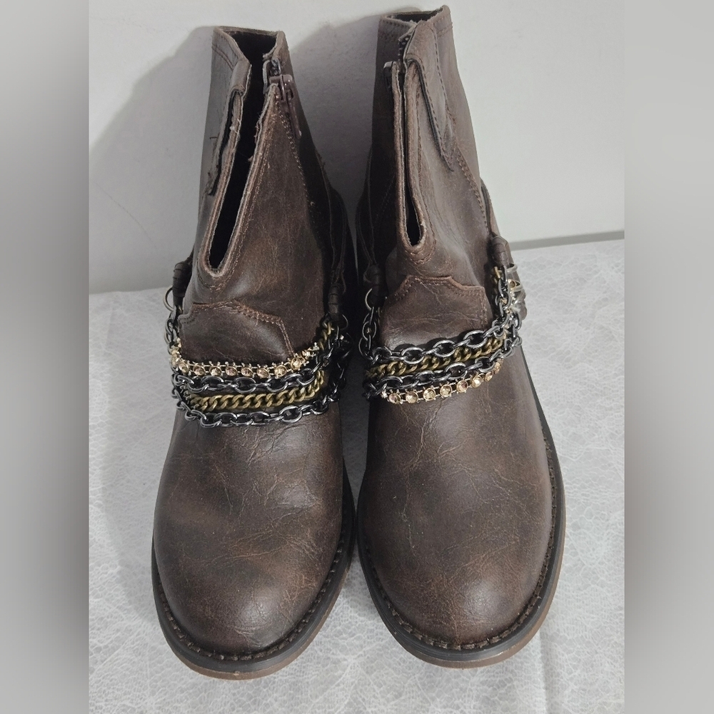 Candie's Girl 3 Brown Combat Moto Ankle Boots Chains Zipper - Picture 2 of 11